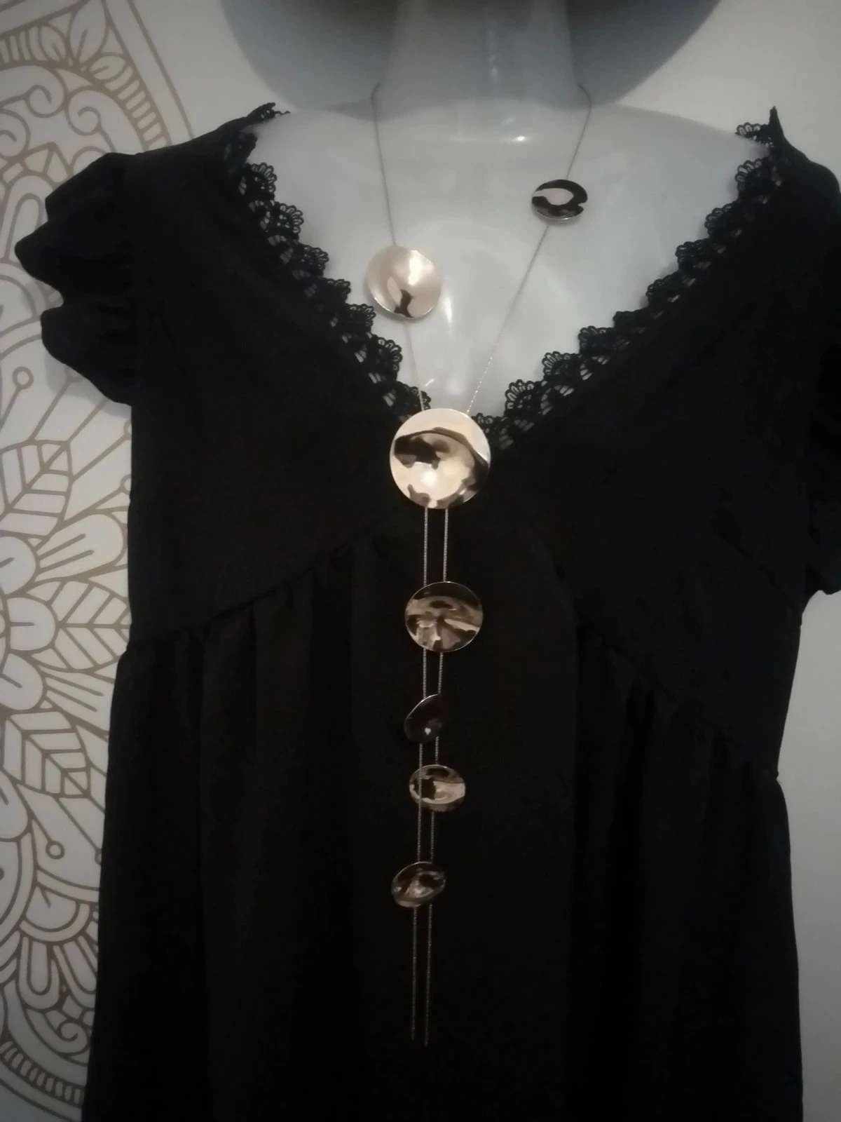 Collier sautoir ronds dorés neuf – photo 3